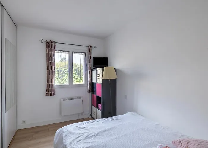 Maison *